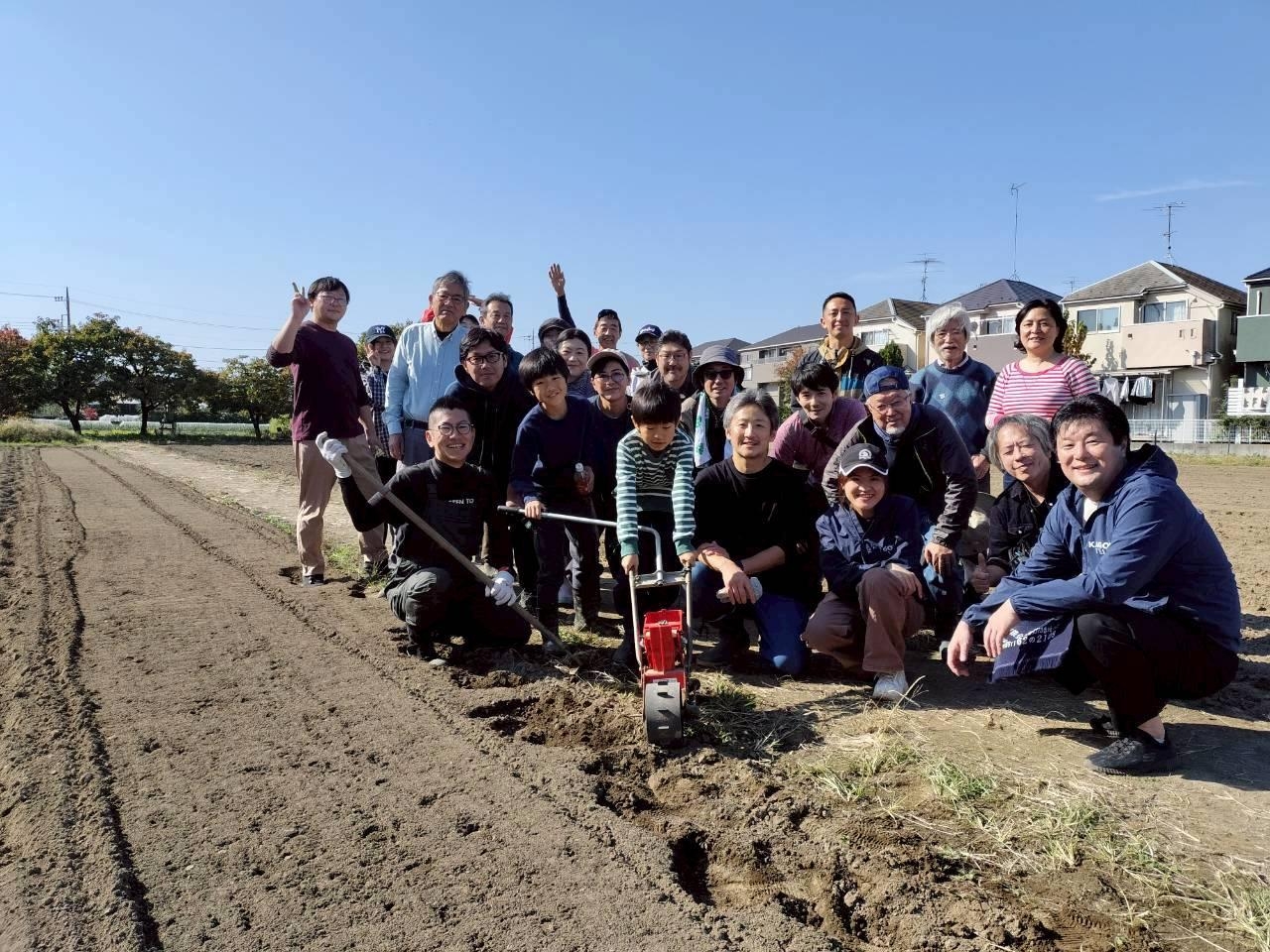大麦の種まきを行いました！