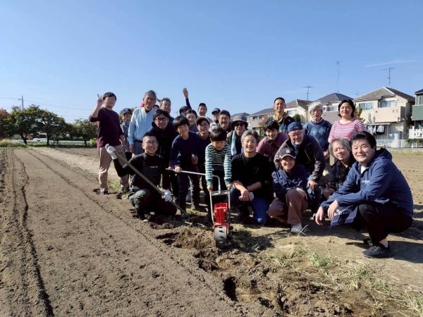 大麦の種まきを行いました！
